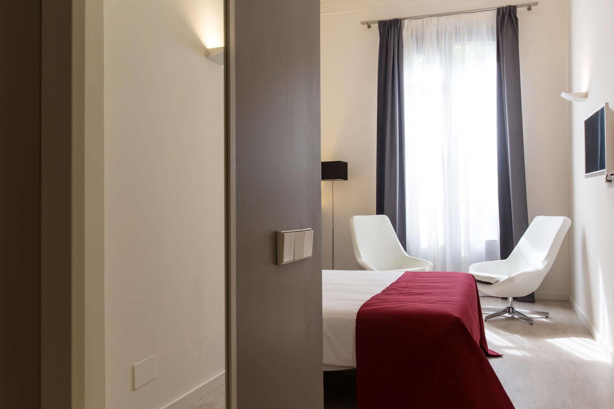 Izaila Plaza Catalunya Casa de hóspedes Barcelona